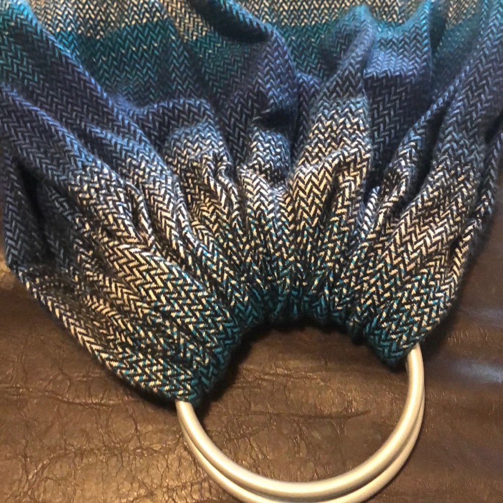 Lenny Lamb Ring Sling